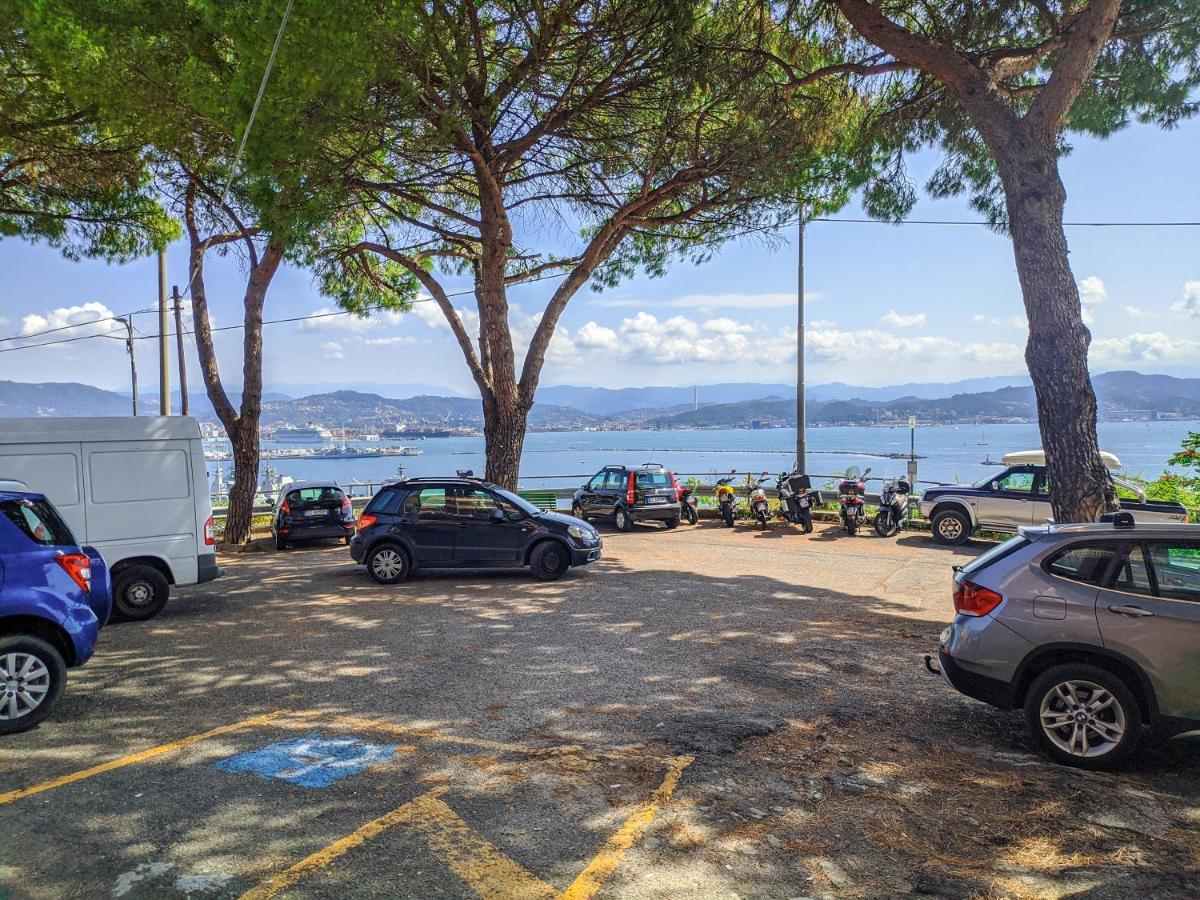 Ferienwohnung Perla Nera La Spezia Exterior foto